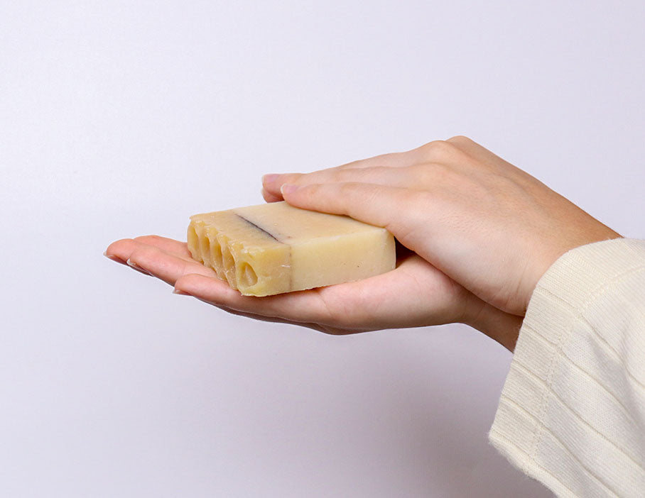 HONEY & OATMEAL SOAP